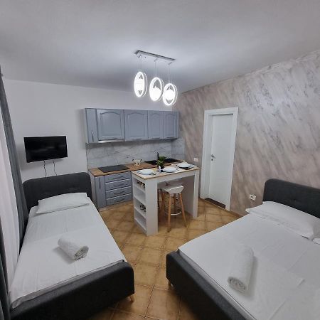 Studio Vlora Appartement Buitenkant foto