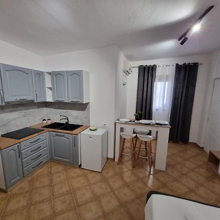 Studio Vlora Appartement Buitenkant foto