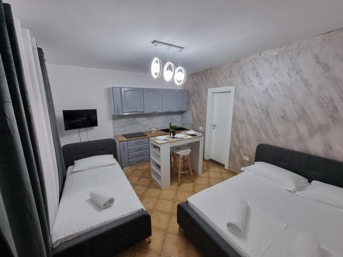 Studio Vlora Appartement Buitenkant foto