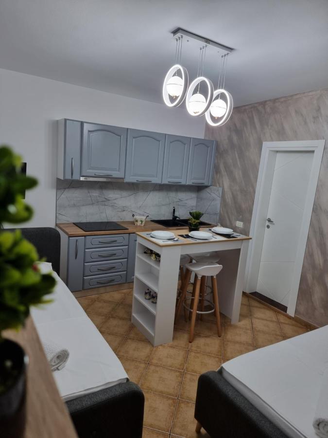 Studio Vlora Appartement Buitenkant foto