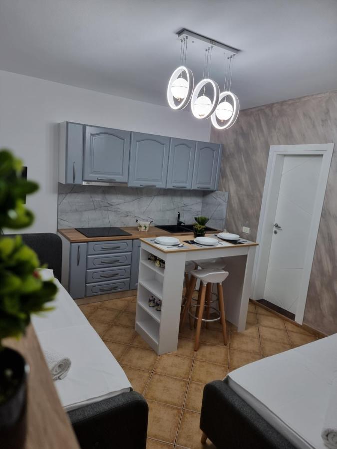 Studio Vlora Buitenkant foto