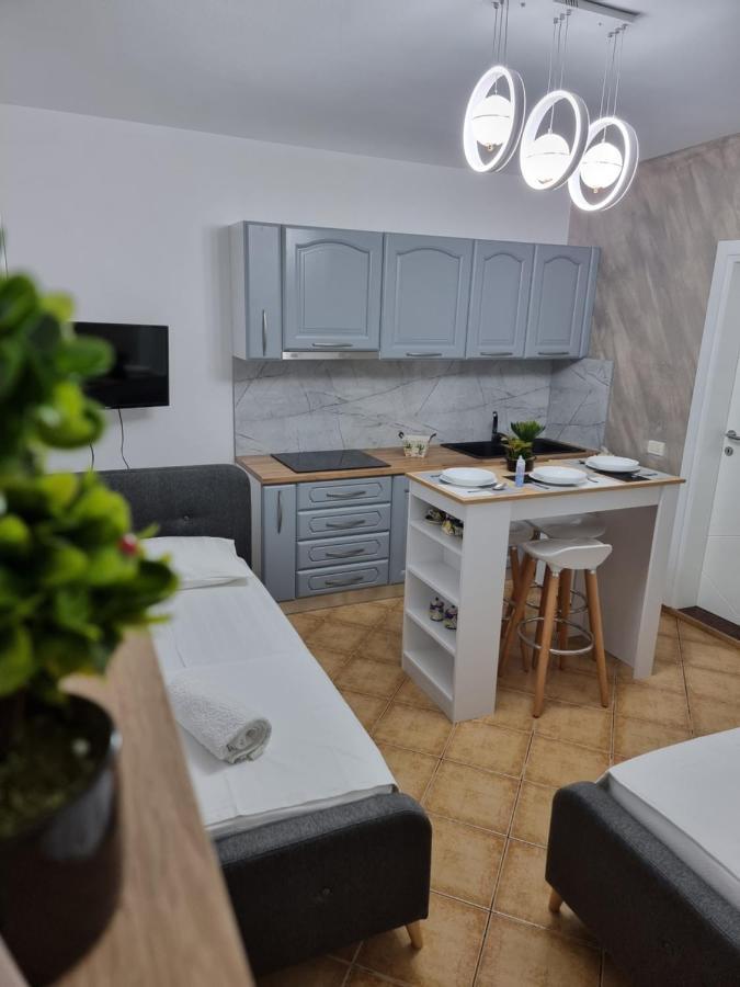 Studio Vlora Buitenkant foto