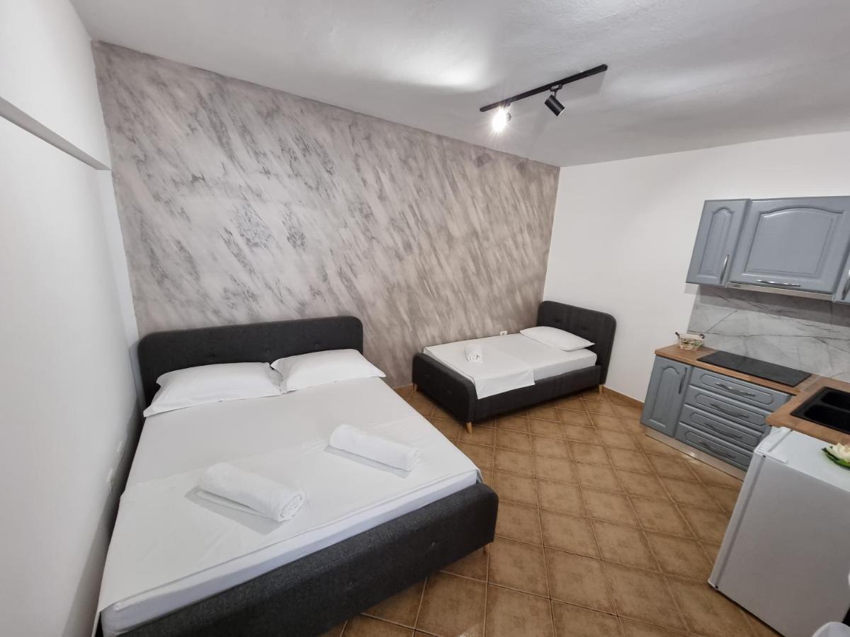 Studio Vlora Appartement Buitenkant foto