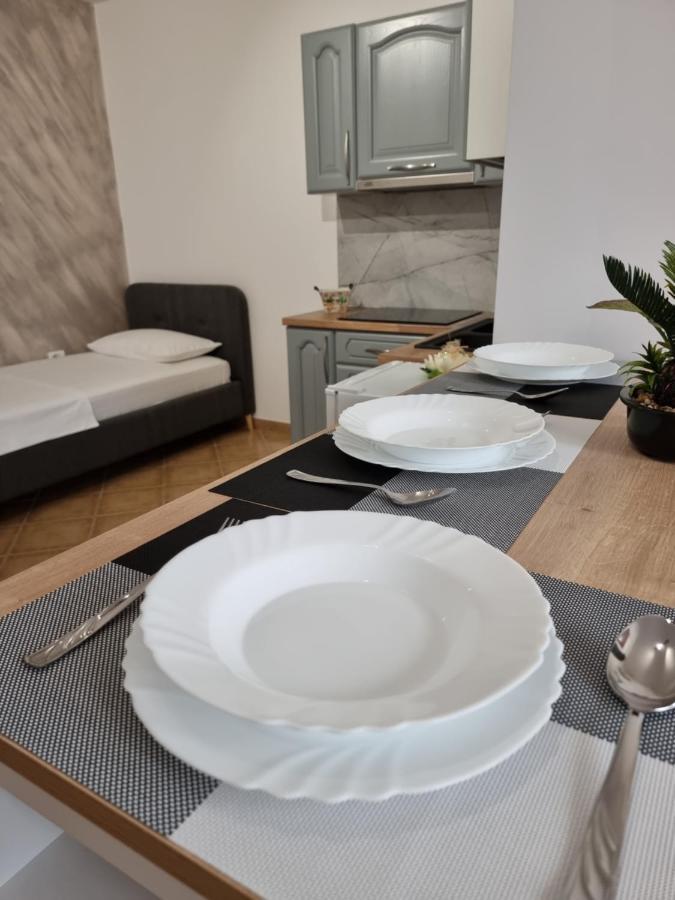 Studio Vlora Buitenkant foto